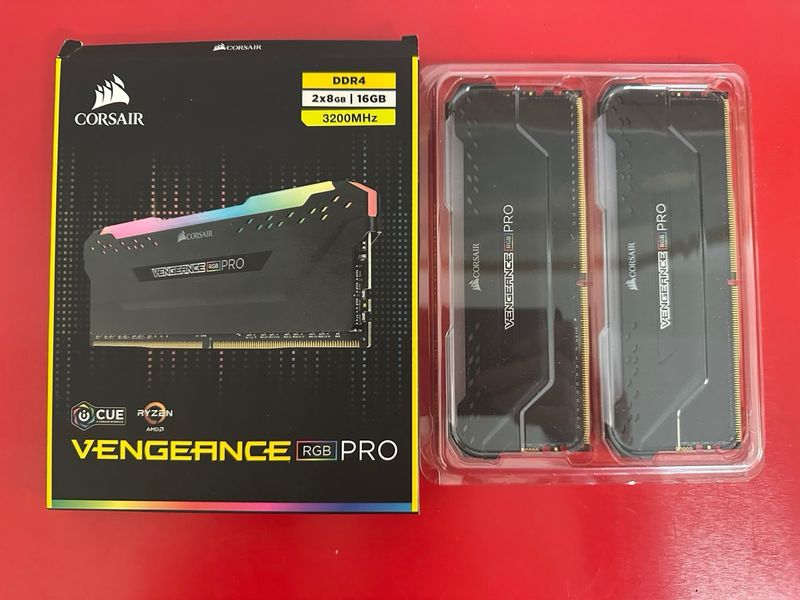 Corsair Vengeance RGB Pro 16GB (2x8GB) DDR4 afbeelding 3