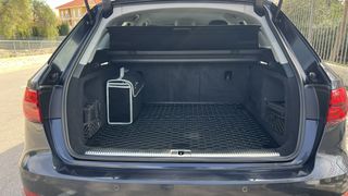 Audi A4 Avant Sline 2.0 TDI 150 Auto Matrix LED