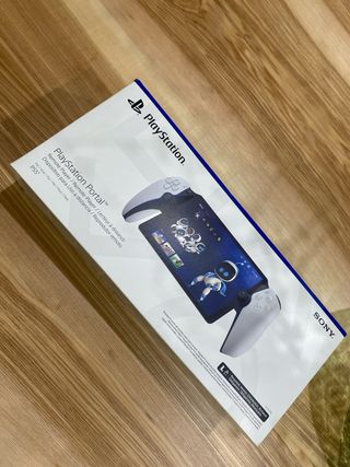 PlayStation Portal + Funda + Cristal Templado