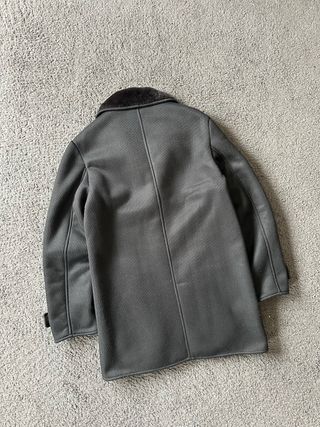 Giacca Zara Uomo Nera elegante con pelliccia