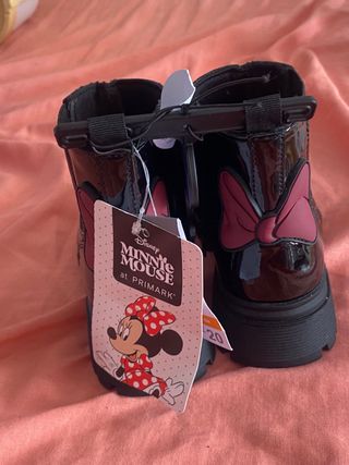 Botas Nina Primark nuevo con etiqueta  talla 28