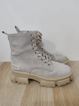 Stivaletti Steve Madden NY90 Beige Tg 40