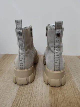 Stivaletti Steve Madden NY90 Beige Tg 40