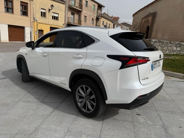 Lexus NX 2015