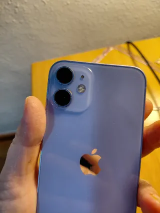 iPhone 12 mini morado