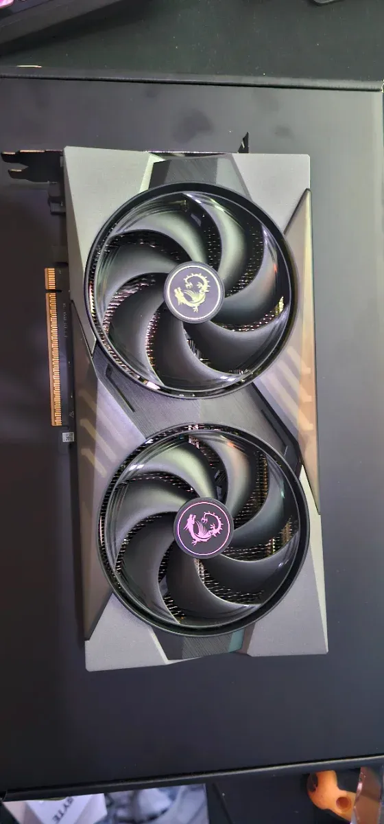 MSI RTX 5060 Ti Tarjeta Gráfica 16GB afbeelding 2