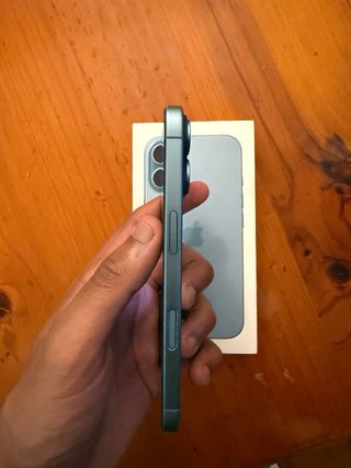 iPhone 16 128GB Verde