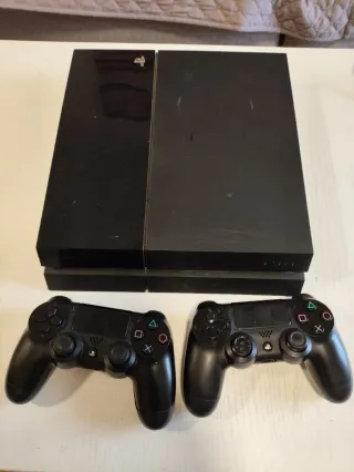 PS4 (PlayStation 4) Negra + 2 Mandos