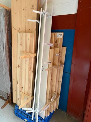 Lote baldas madera y escuadras metal