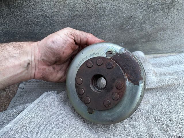 Plato magnético Yamaha SR 250 reforzado