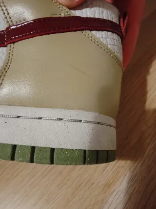 Nike Dunk High Beige/Rosso Tg 38.5