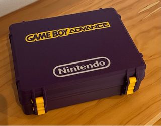 Caja protectora personalizada Game Boy