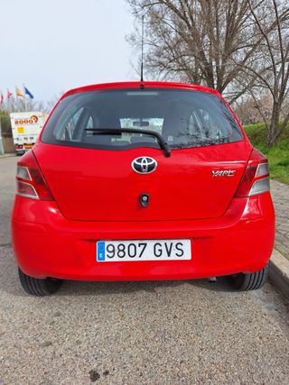 Toyota Yaris 2010