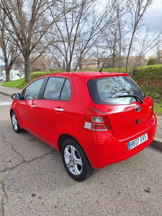 Toyota Yaris 2010