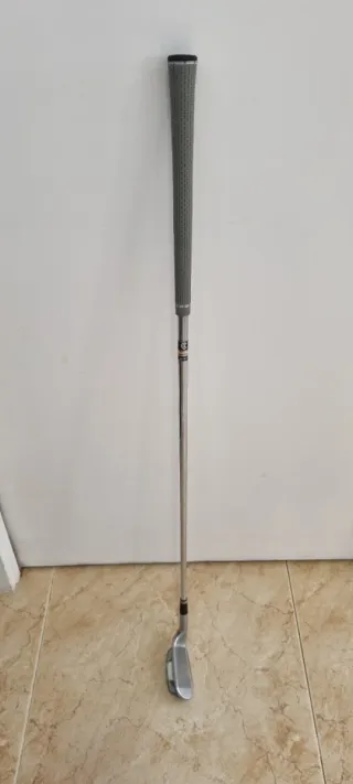 Chipper Cleveland con Nuevo Grip. Palos de Golf