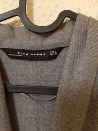 Vestido midi Zara gris