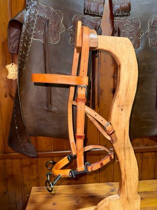 Serretón de doma de cuero