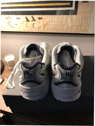 New Balance 530 Talla 40 Blanco Plata Marino