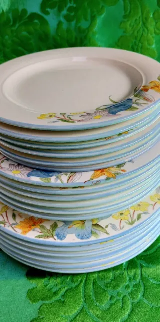 ⚜️ Vajilla de Cerámica Tiffani Boutique. Italy