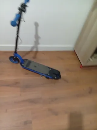 Patinete Eléctrico Azul