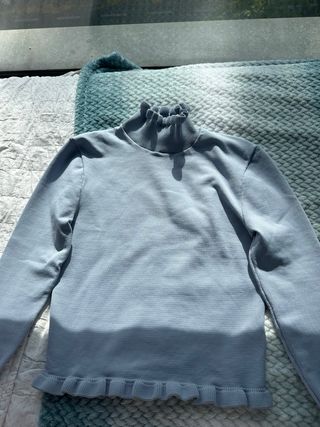 Jersey Zara azul con botones joya