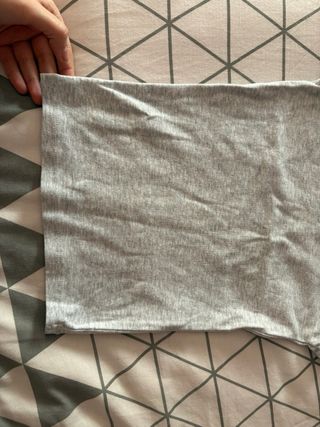 Camiseta gris Bershka