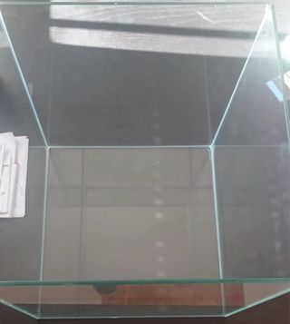 Acuario Cristal Cuadrado 25cm x 30cm sin marco