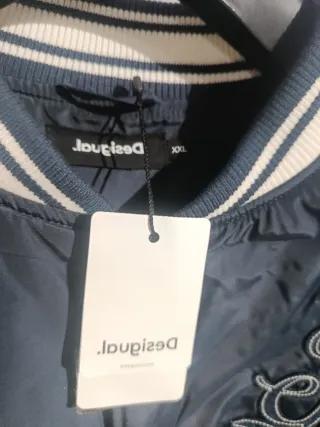 Chaqueta Bomber Desigual Varsity Azul Gris