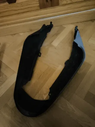 Carenado Negro  Suzuki gsr