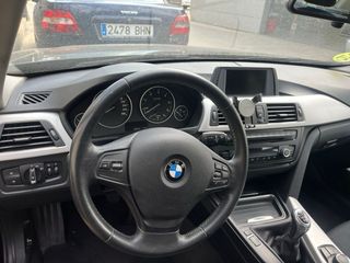 BMW Serie 3 2012 gasoil 184 cv