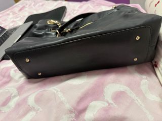 Bolso Guess Negro Grande