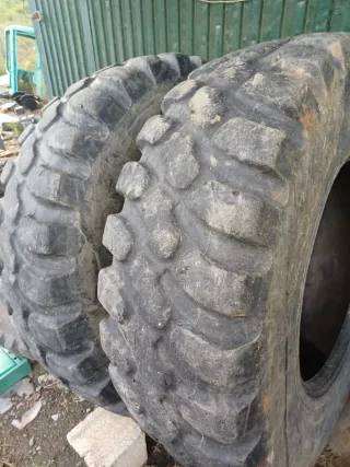 Rueda Retroexcavadora