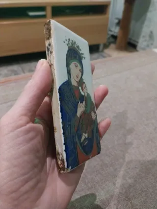 Azulejo antiguo Virgen y Niño