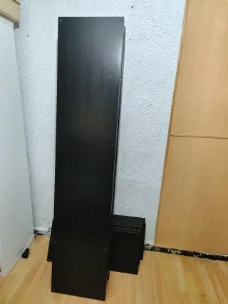 Estantería modular negra Ikea