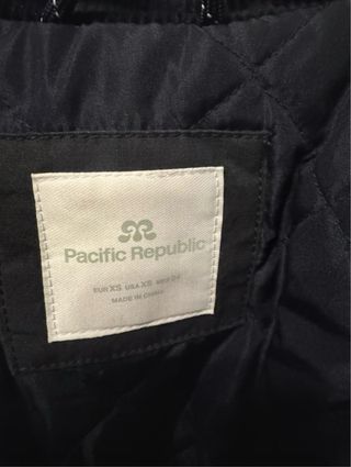 Giacca con colletto in velluto