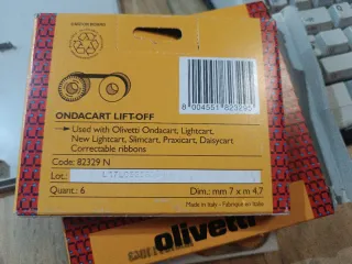 Olivetti Lettera E545-II Máquina de escribir