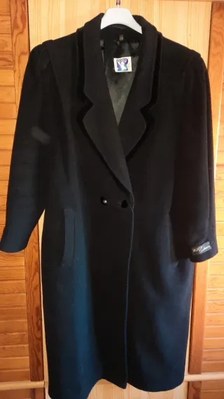 Abrigo Nelly G. Negro Talla Única