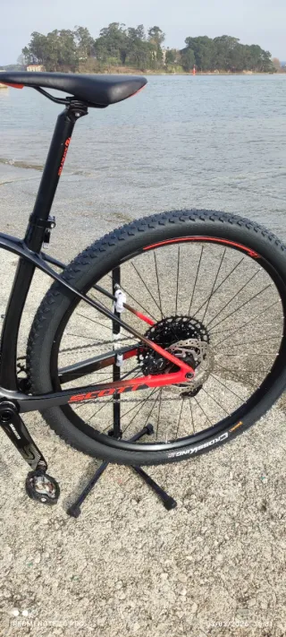 Bicicleta carbono MTB Scott scale T M