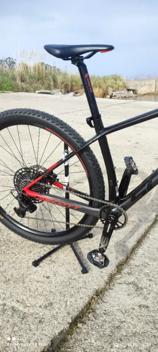 Bicicleta carbono MTB Scott scale T M