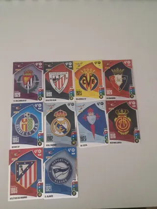 Cromos Escudos Adrenalyn 2024-25