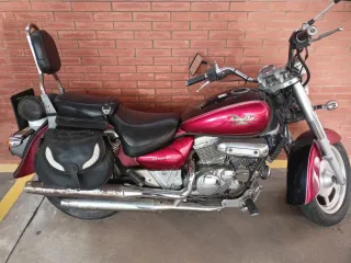 Hyosung Aquila 250cc Cruiser Moto