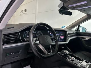 VOLKSWAGEN Touareg eHybrid Eleg 3.0 V6 TSI Tip 4M
