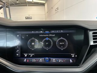 VOLKSWAGEN Touareg eHybrid Eleg 3.0 V6 TSI Tip 4M