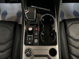 VOLKSWAGEN Touareg eHybrid Eleg 3.0 V6 TSI Tip 4M