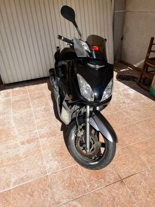 Yamaha XMAX - 43000km - 2008 - ITV 2027