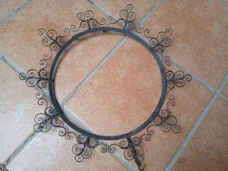 Plato de cobre antiguo decorado