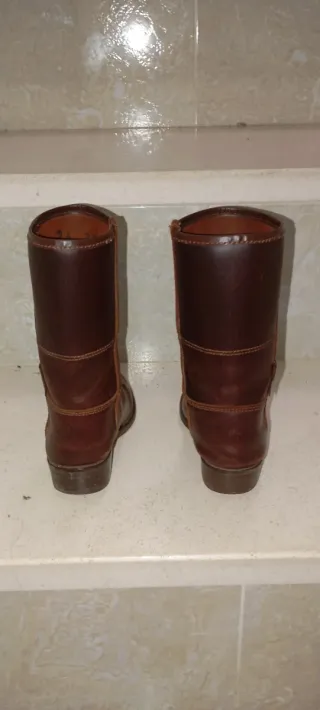 Botas camperas niño Talla 24