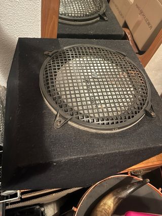 Subwoofer Negro