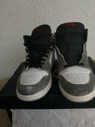 Air Jordan 1 Grises Talla 41