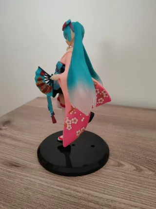 Figura Miku Hatsune Kimono